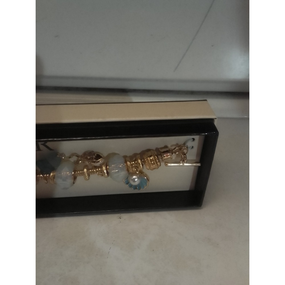 Napier Gold Charm 7" Fashion Bracelet New In The Box . - Picture 5 of 6